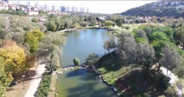 Istanbul Bahçeşehir Golet dron cekimi - Istanbul Bahçeşehir gölet Golet dron Video 