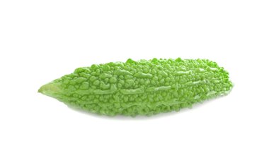 Momordica charantia, acı kabak beyaz arka plan üzerinde izole.