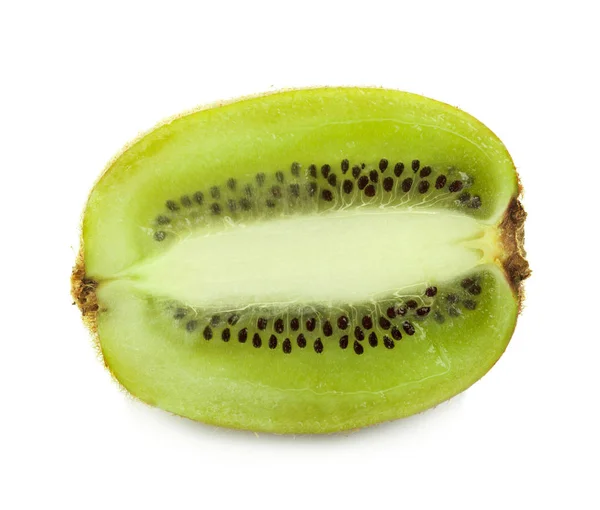 Fruto kiwi y sus segmentos cortados aislados sobre fondo blanco —  Fotos de Stock