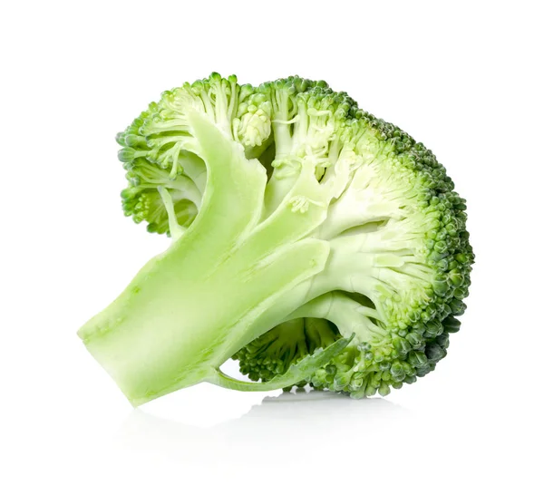 Broccoli verse geïsoleerd op een witte achtergrond. — Stockfoto