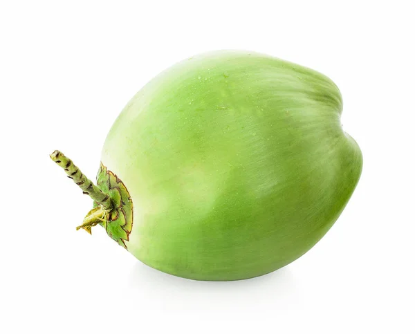 Капля зеленого кокоса на белом фоне — стоковое фото