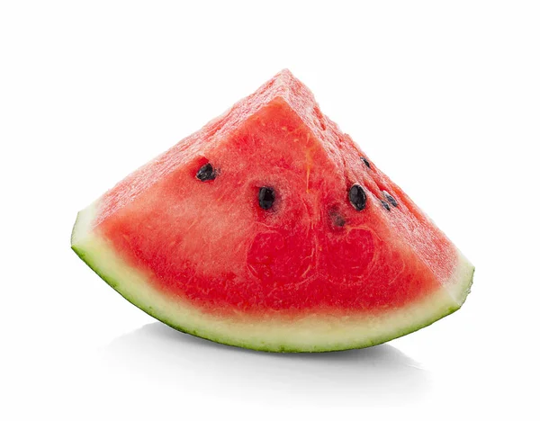 Geschnitten frische Wassermelone isoliert auf weißem Hintergrund — Stockfoto