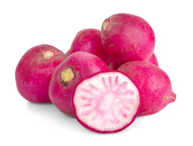 Beyaz arkaplanda küçük bahçe turpu