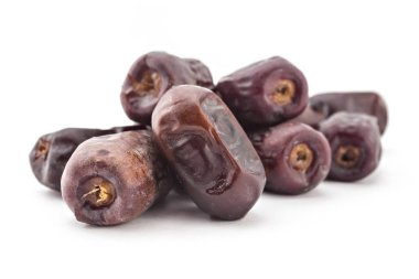 kurutulmuş tarihleri üzerinde beyaz izole