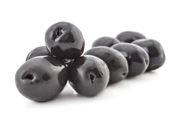 Aceitunas negras frescas crudas — Foto de Stock