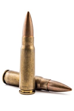 Kalaşnikof, üzerinde beyaz izole için 7.62 mermi bir seçki