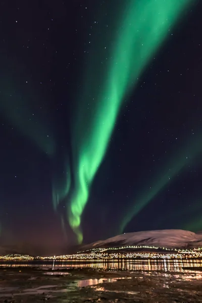 北极极光 北极光 在挪威北部 特罗姆瑟市 — 图库照片