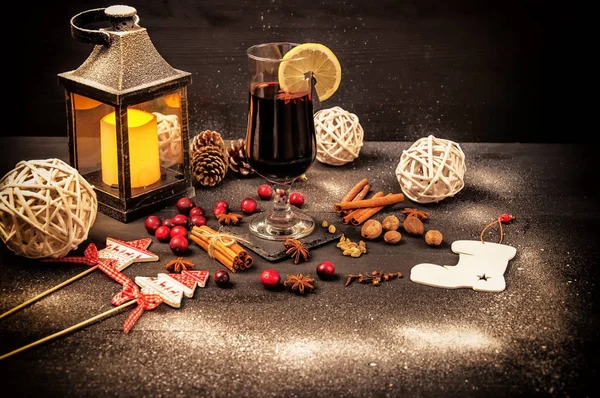 Mulled Wine Hot Drink Spices Black Background Wine Alcohol Winter — Stock Photo, Image
