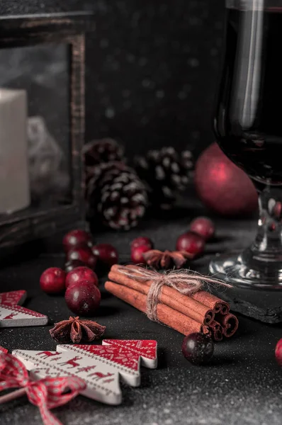 Mulled Wine Hot Drink Spices Black Background Wine Alcohol Winter — Stock Photo, Image