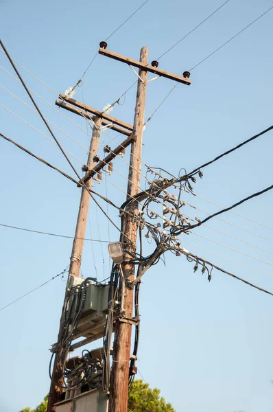 Old fashioned electric transmission network