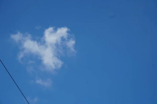 Текстура Голубое Небо Облаками — стоковое фото