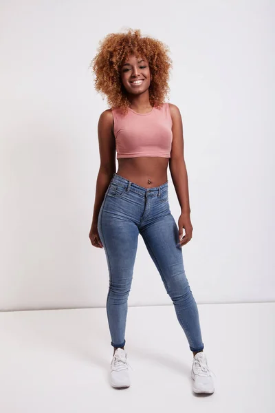 Woman wearing jeans and top — Stock Photo, Image