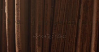 el da bir klasörde raf mans