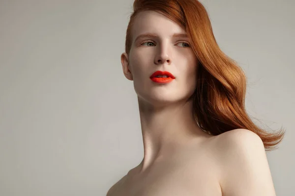 Ginger hair model portrait with ideal beauty skin — Stock Photo, Image