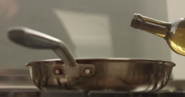 Pırasa ve parmesan risotto video pişirme