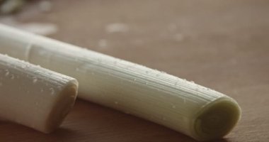 Pırasa ve parmesan risotto video pişirme