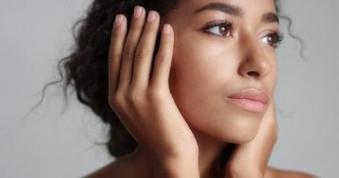 Mükemmel cilt video ile güzel Fas kız