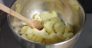 Patates ekmek tortilla espanola pişirme