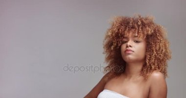 tarafsız makyaj portre karma yarış siyah kadınla