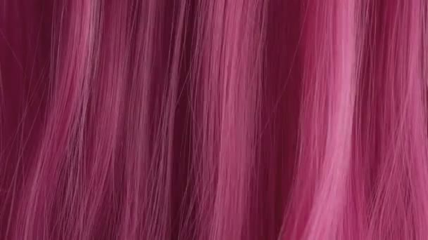 Roze creatieve kleur haar textuur closeup — Stockvideo