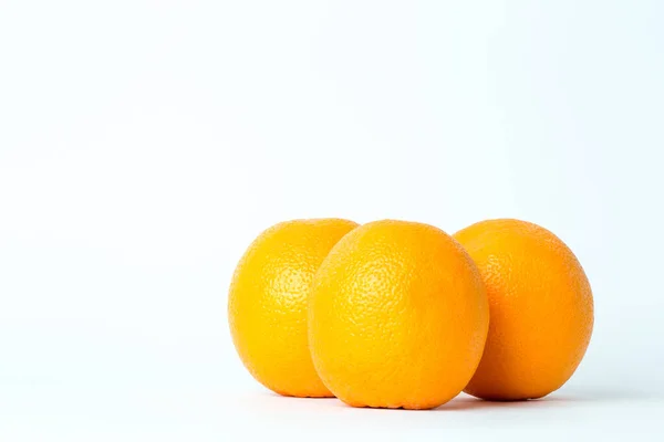 Sinaasappelvruchten Geïsoleerd Witte Achtergrond — Stockfoto