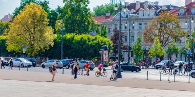 06-13-2019. Vilnius, Litvanya. Eski şehrin caddesi. Hafta sonu..