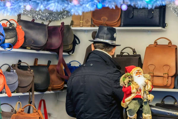 Feestelijke Handelswinkel Aan Stadsbazaar — Stockfoto