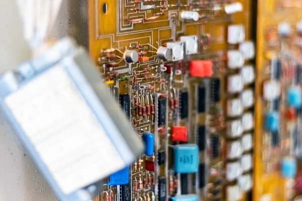 Chipkarten Und Elektronische Bauteile Schaltschrank Blick Von Innen Nahaufnahme — Stockfoto