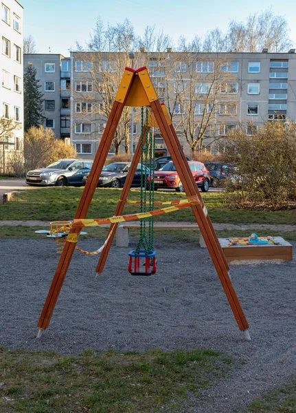 Остановите Ленту Детской Площадке Коронавируса — стоковое фото