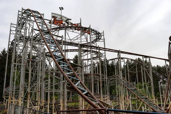 Abandoned City Amusement Park Roller Coaster — Stock Photo, Image