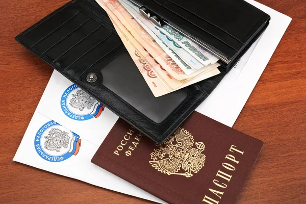 Russian tax documents and open wallet — Stock Photo, Image