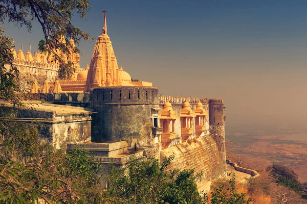 Templi giainisti a Palitana — Foto Stock