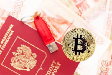 Altın bitcoin ve Rus pasaportu