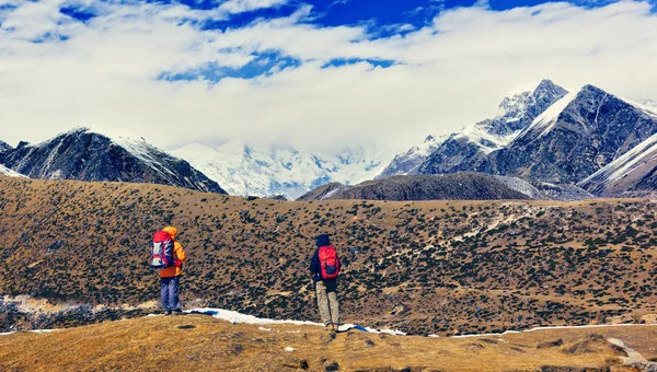 Los Turistas Admiran Hermosas Vistas Cordillera Del Himalaya Solukhumbu Parque — Foto de Stock