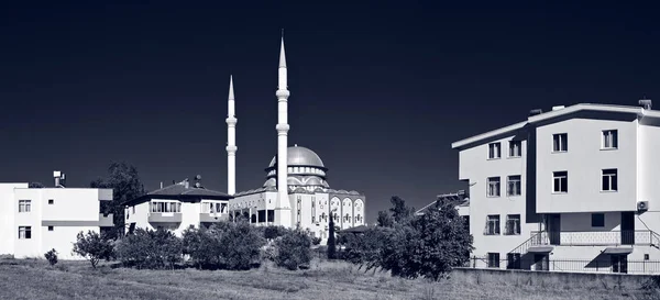 Panoramautsikt Över Små Vackra Moskén Side Fatih Cami Side Antalya — Stockfoto