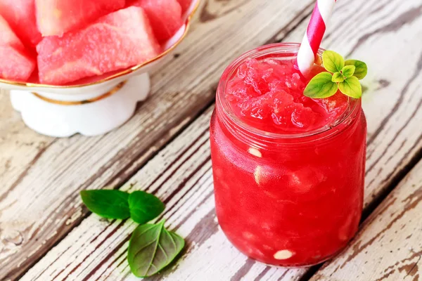 Watermelon smoothies with mint — Stock Photo, Image