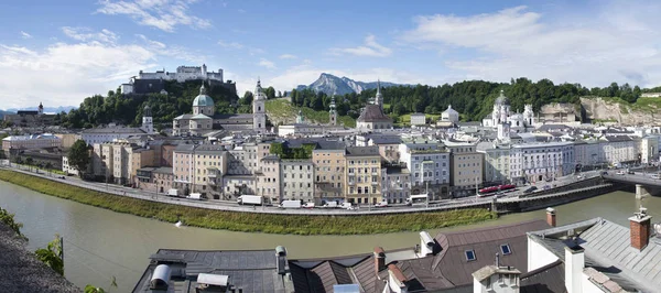 Panorama miasta Salzburg. — Zdjęcie stockowe