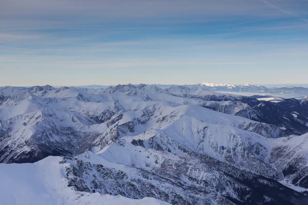 Tatry dağlara havadan görünümü — Stok fotoğraf