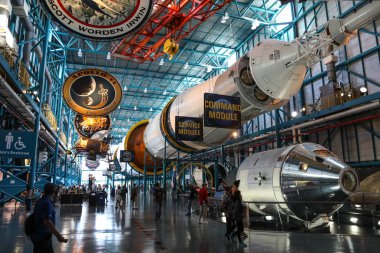 Kennedy Uzay Merkezi Saturn V roket