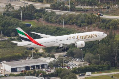 Boeing 777 Emirlikleri