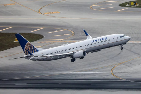 Boeing 737 United Airlines — Stockfoto