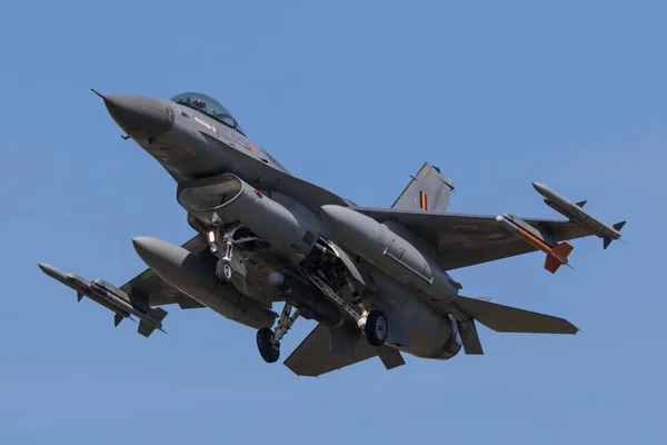 比利时空军 F-16 — 图库照片