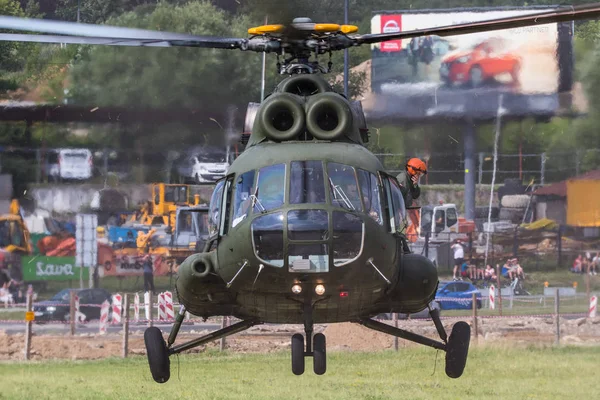 Helicóptero Mi-8 em Cracóvia Airshow — Fotografia de Stock