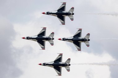 Bize Hava Kuvvetleri Thunderbirds