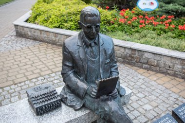 Marian Rejewski heykel Bydgoszcz