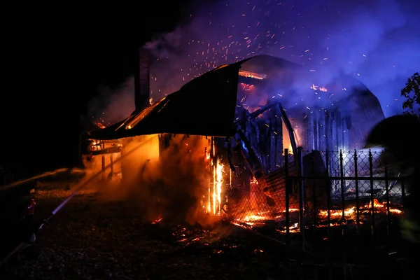 Maruszyna Poland 2017 Scheunenbrand Mit Tieren Inneren 2017 Nowy Targ — Stockfoto