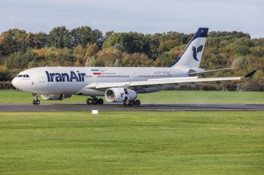 Hamburg Fuhlsbttel - 22.10.2017 Airbus A330 Iran hava Hamburg airport, Hamburg, Almanya 22.10.2017 tarihinde açılış