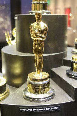 Warner Bros Emil Zola yaşam için Oscar
