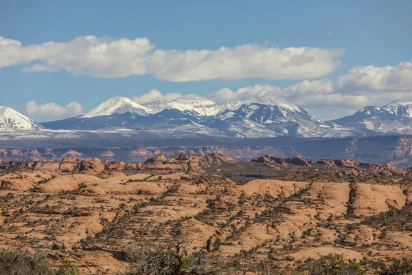 Parc National Des Arches Avec Les Montagnes Sal Arrière Plan — Photo