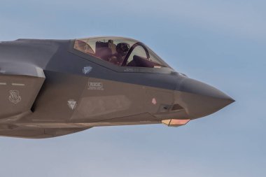 Las Vegas, ABD - 15.2019 F-35 Lightning Ii uçuş sırasında Nellis Hava Üssü 'nde Hava Ulusu Hava Gösterisi sırasında 15.11.2019 Las Vegas, ABD